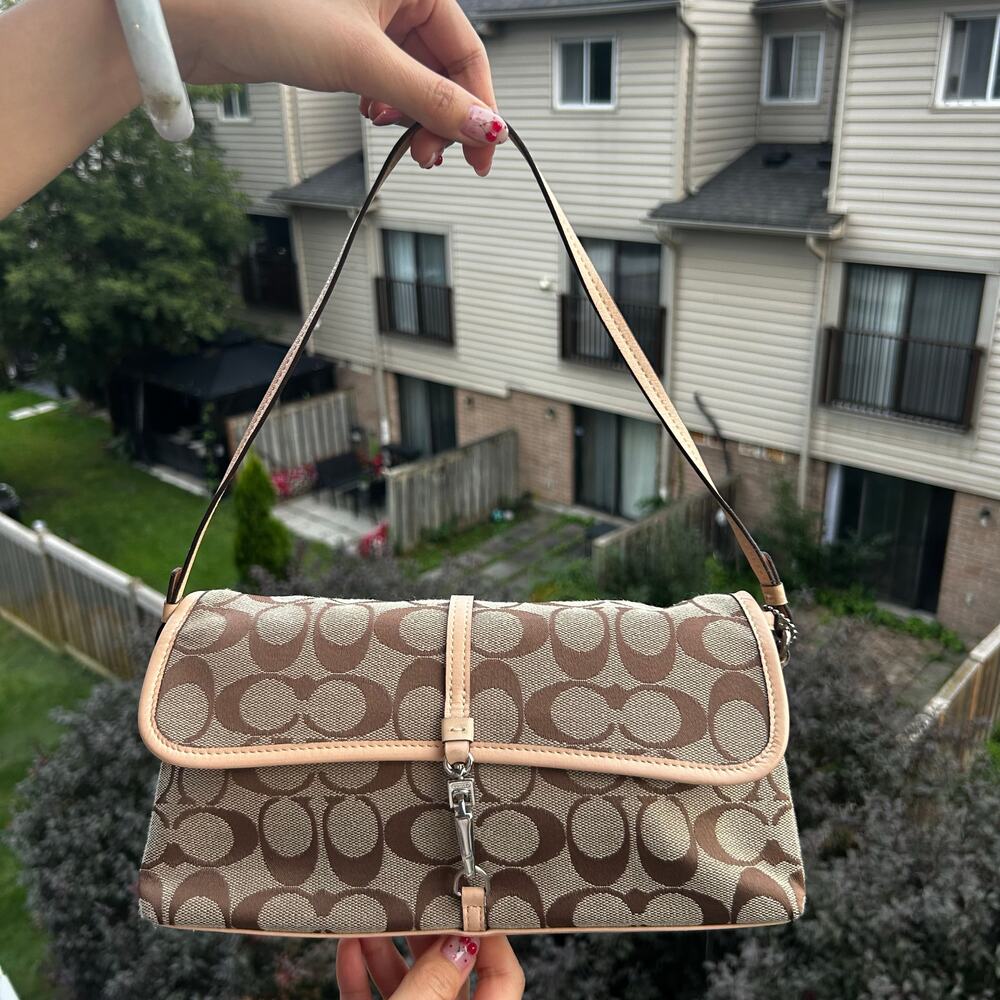Vintage coach signature buckle shoulder bag brown & tan jacquard canvas & leathe